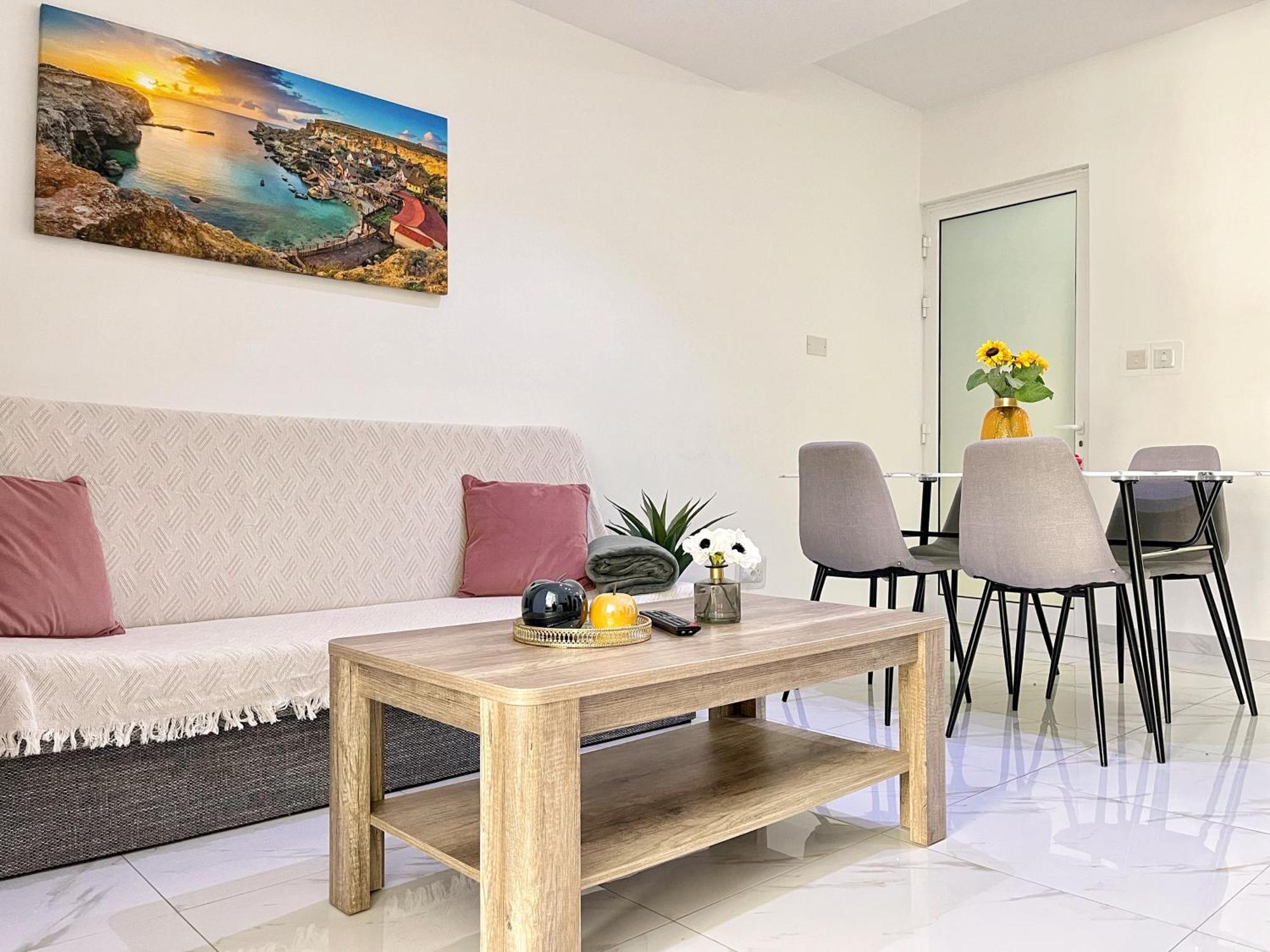 Marina Apartments Msida Exterior photo
